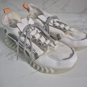 Rovux 3X Athletic White Sneakers with Unique Sole